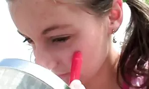 petite umusatsi puss ...